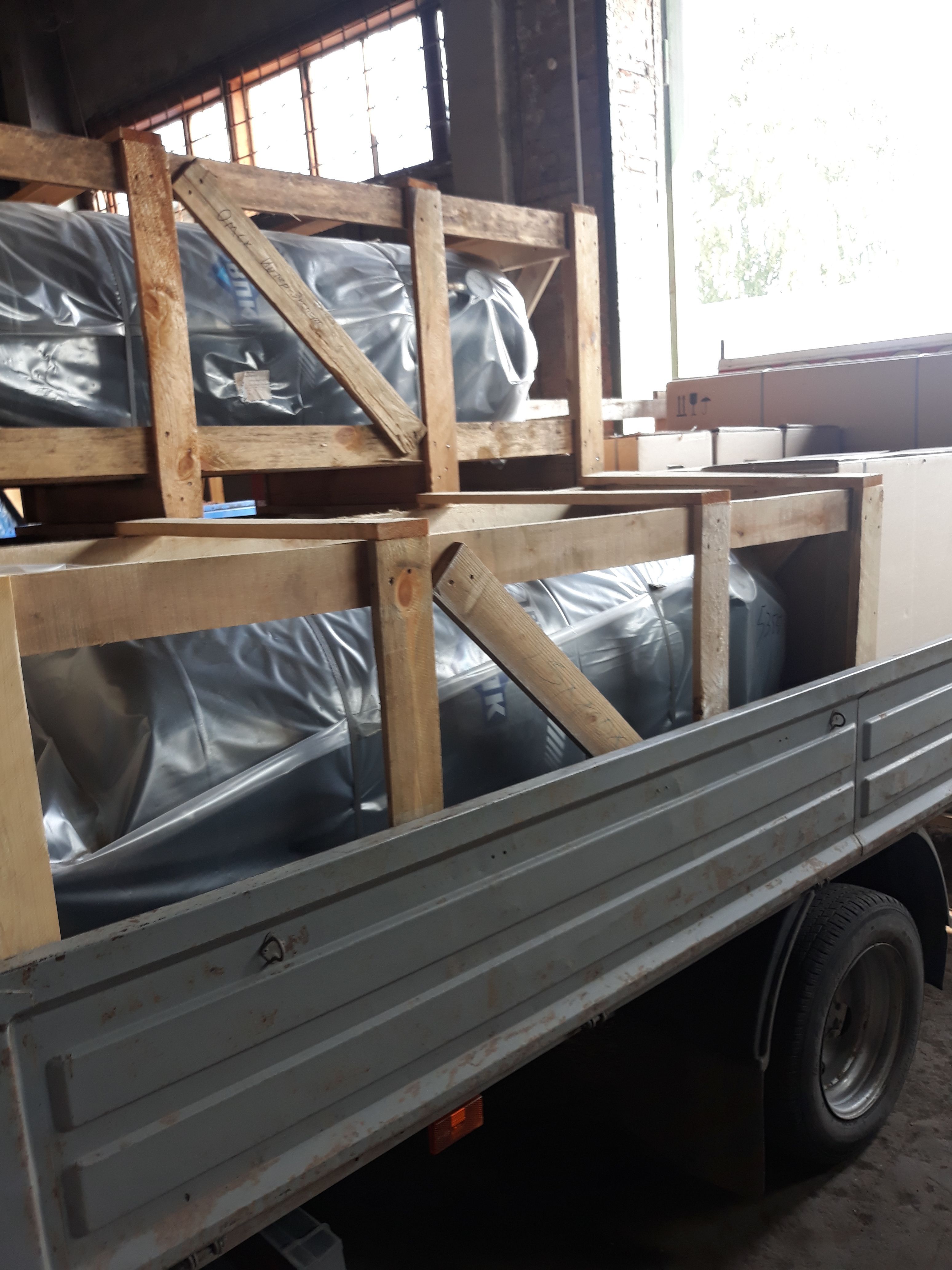 Отгрузка вертикального ресивера